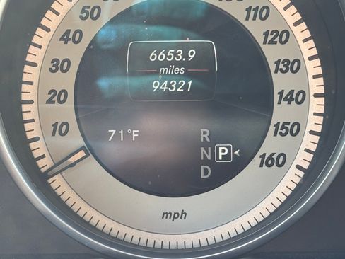 Used 2016 Mercedes-Benz E 350 Sedan image 10