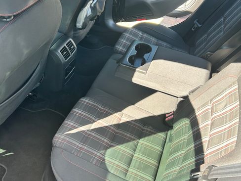 Used 2012 Volkswagen GTI 4-Door image 14