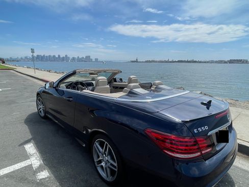 Used 2014 Mercedes-Benz E 550 Cabriolet image 16