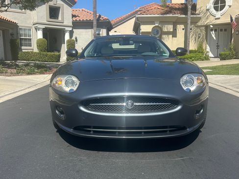 Used 2007 Jaguar XK Convertible RWD image 4