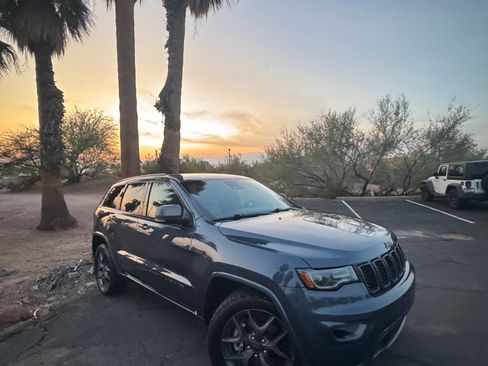 Used 2021 Jeep Grand Cherokee Limited w/ Quick Order Package 28K 80th AWD/4WD image 8