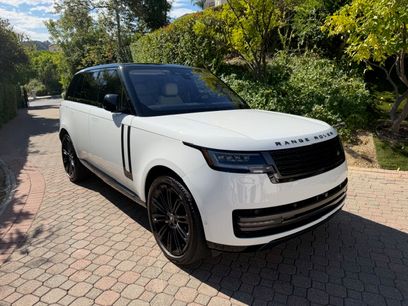 Used 2023 Land Rover Range Rover SE