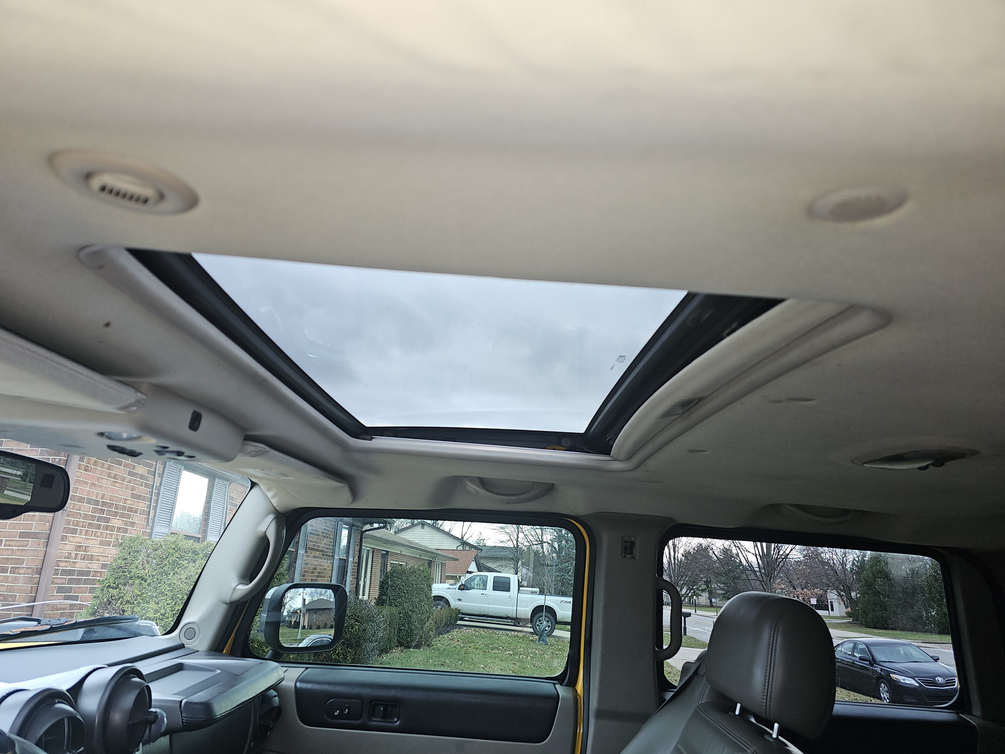 Used 2003 HUMMER H2 w/ Preferred Equipment Group AWD/4WD image 6