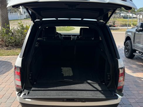 Used 2016 Land Rover Range Rover HSE AWD/4WD image 6