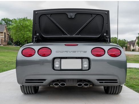 Used 2003 Chevrolet Corvette Convertible w/ Preferred Equipment Group1 image 24