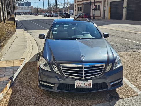 Used 2012 Mercedes-Benz E 350 Sedan image 5