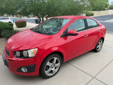 Used 2014 Chevrolet Sonic LTZ FWD image 2