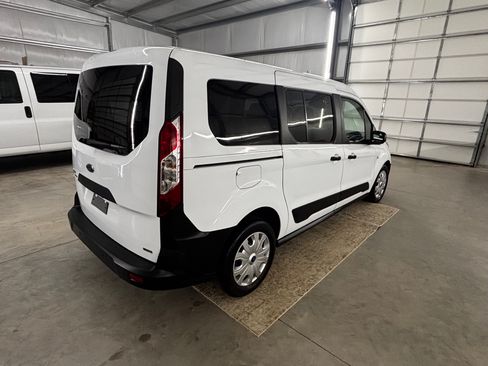 Used 2021 Ford Transit Connect XL image 4