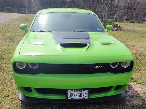 Used 2015 Dodge Challenger SRT Hellcat image 20
