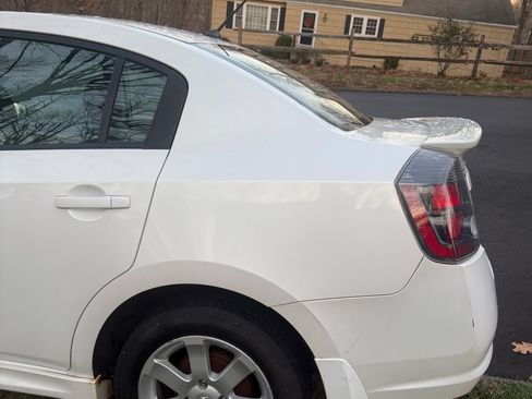 Used 2010 Nissan Sentra 2.0 SR image 27