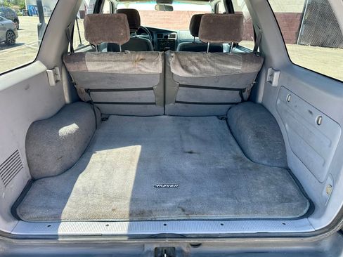 Used 2000 Toyota 4Runner SR5 RWD image 12