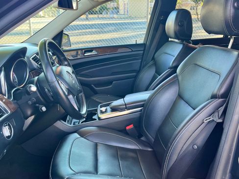 Used 2013 Mercedes-Benz ML 350 ML 350 Sport Utility 4D image 8