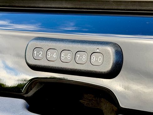 Used 2023 Ford Maverick XL FWD image 24