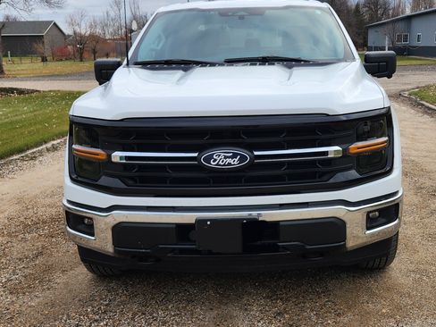 Used 2024 Ford F150 XLT w/ Tow/Haul Package image 2