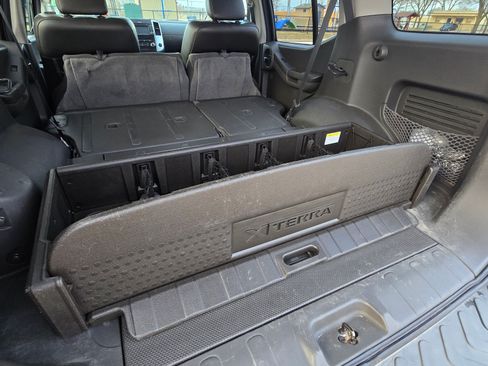 Used 2015 Nissan Xterra PRO-4X image 21