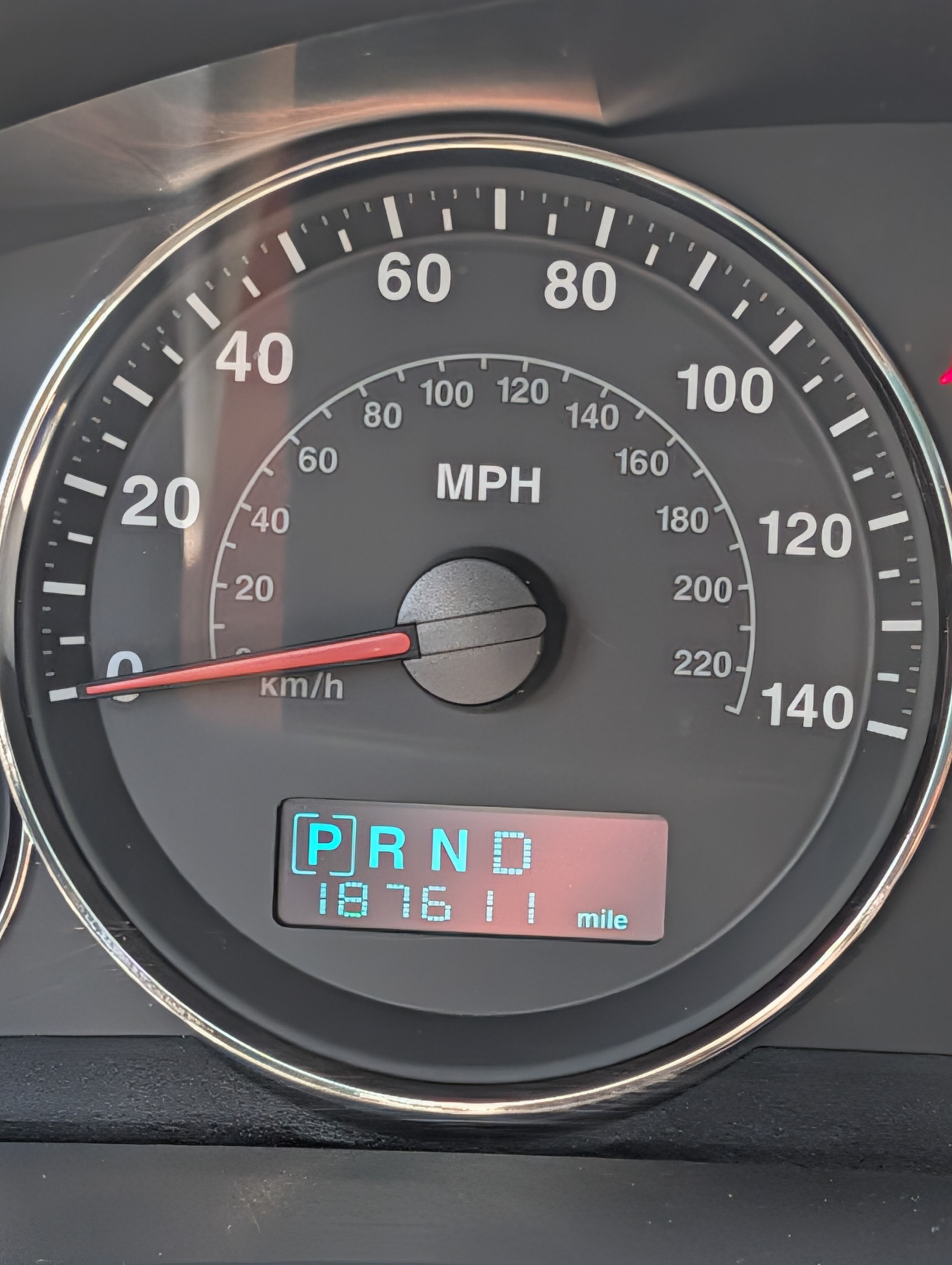 Used 2006 Jeep Commander Limited AWD/4WD image 13