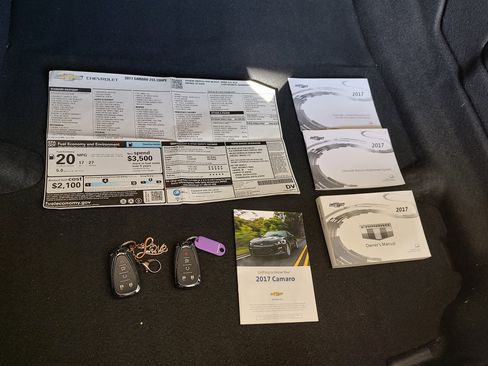 Used 2017 Chevrolet Camaro SS image 13