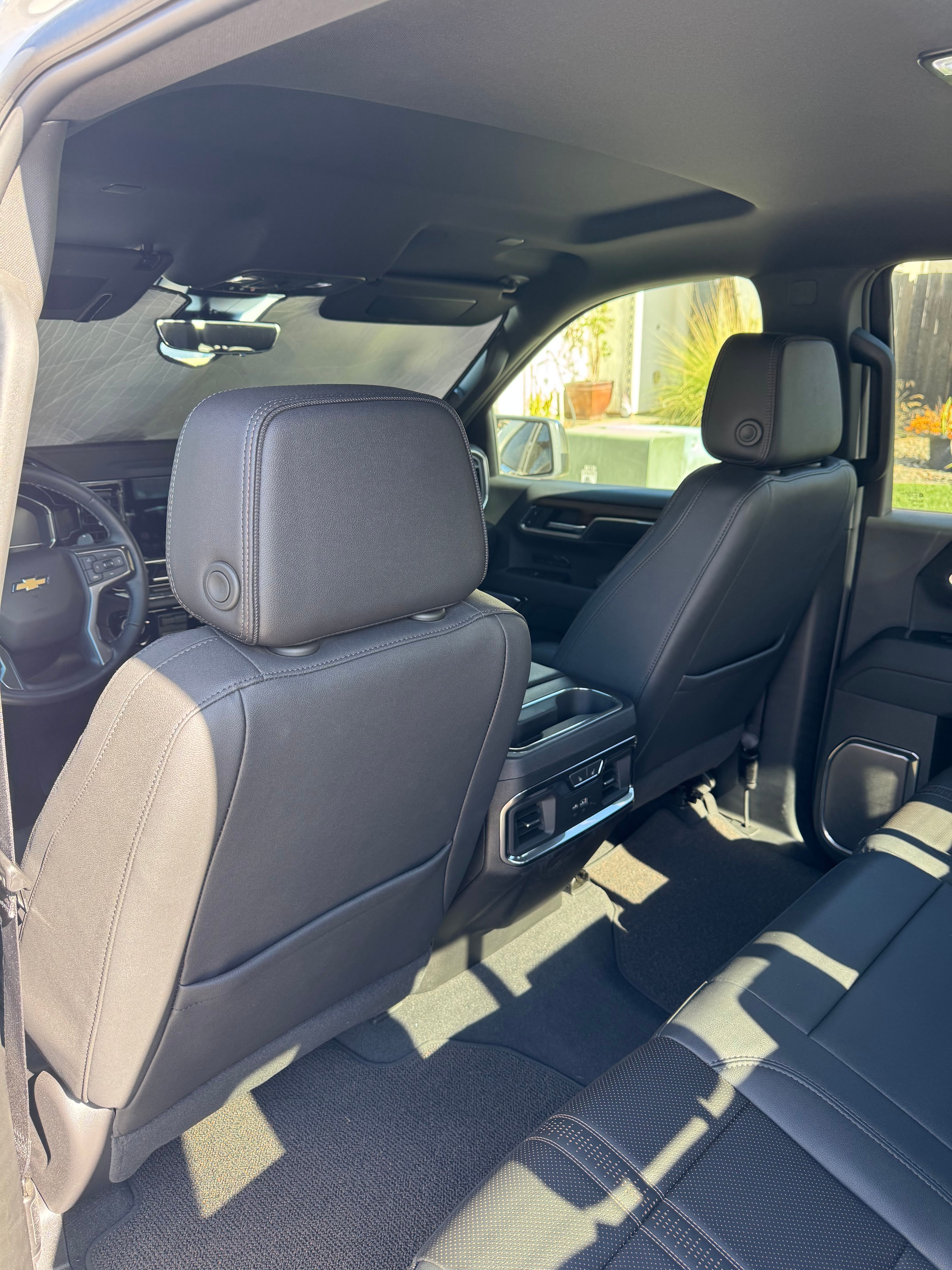 Used 2024 Chevrolet Silverado 1500 High Country w/ Technology Package RWD image 6