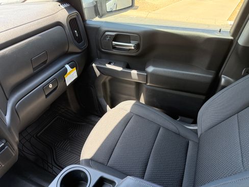 Used 2024 Chevrolet Silverado 2500 W/T w/ WT Convenience Package AWD/4WD image 17