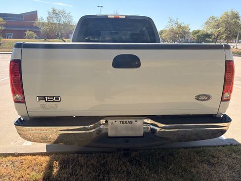 Used 2003 Ford F150 XLT RWD image 4