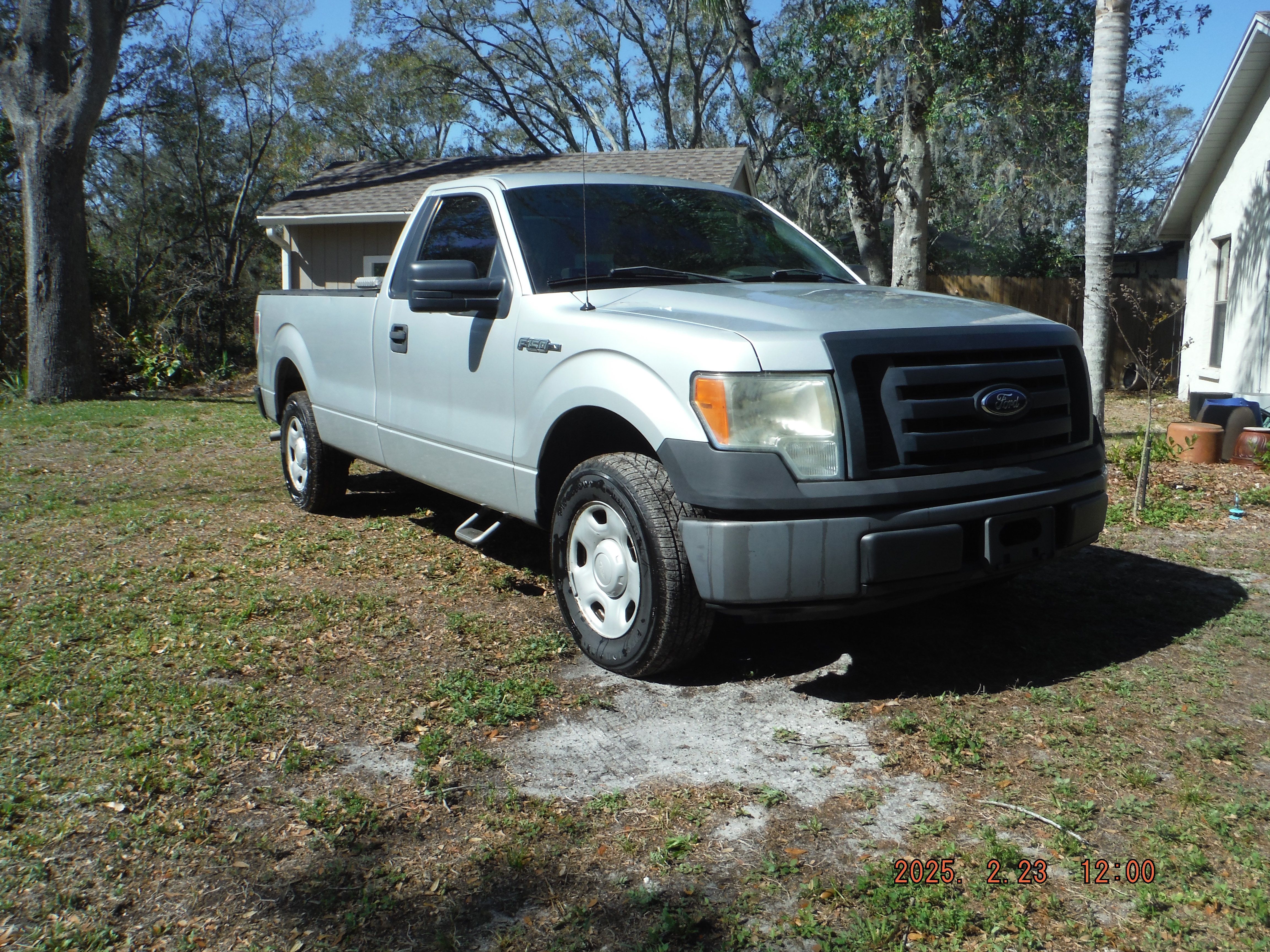 Used 2009 Ford F150 XL RWD image 1