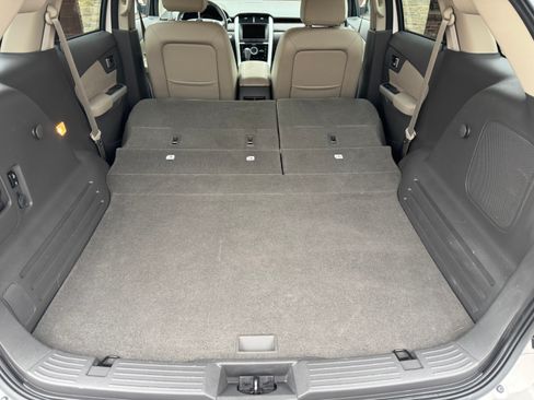 Used 2013 Ford Edge Limited image 18