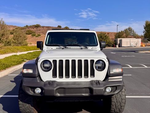 Used 2020 Jeep Wrangler Unlimited Sport S AWD/4WD image 5