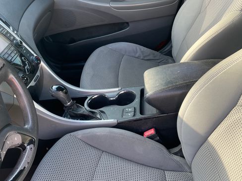 Used 2013 Hyundai Sonata GLS w/ Popular Equipment Pkg image 10