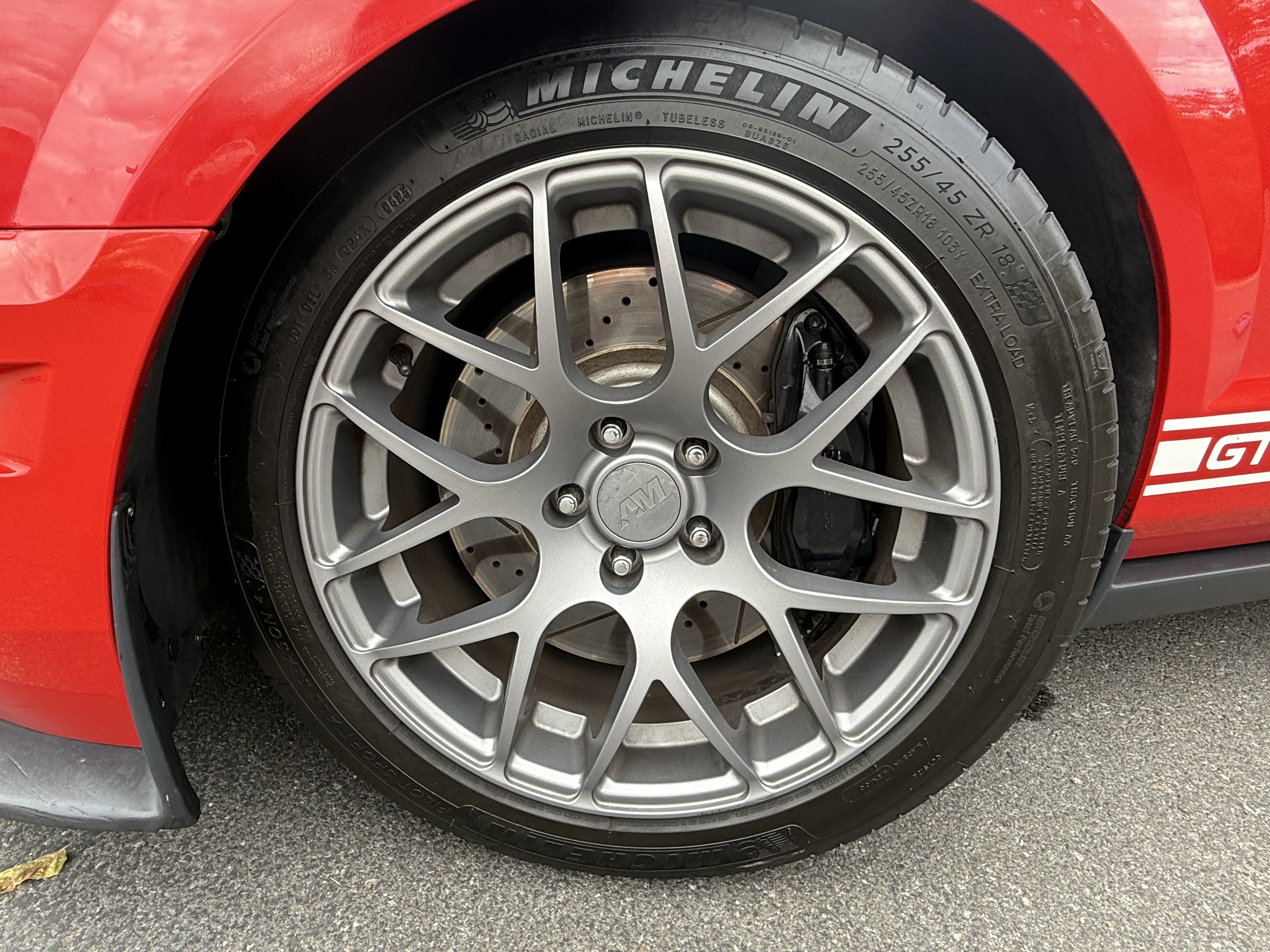 Used 2007 Ford Mustang Shelby GT500 RWD image 9