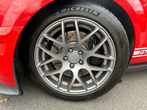 Used 2007 Ford Mustang Shelby GT500 image 9