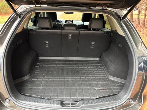 Used 2018 MAZDA CX-5 Touring image 13