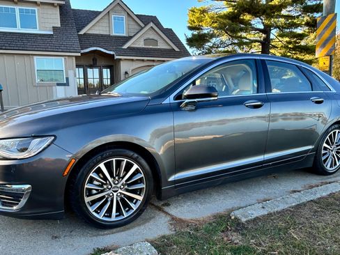 Used 2019 Lincoln MKZ Reserve image 5