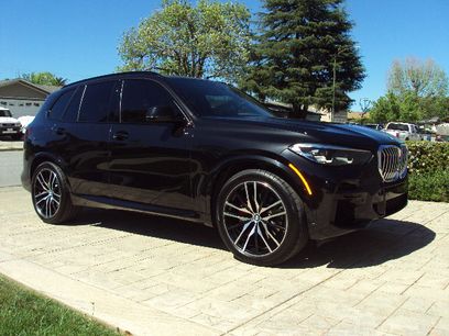 Used 2022 BMW X5 xDrive40i w/ M Sport Package