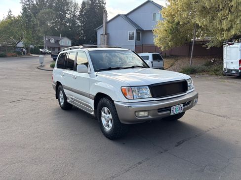 Used 2000 Toyota Land Cruiser image 18