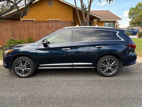 Used 2018 INFINITI QX60 3.5 Sport Utility 4D w/ Deluxe Technology Package image 5
