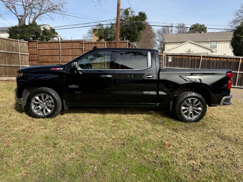 Used 2021 Chevrolet Silverado 1500 LTZ w/ LTZ Premium Texas Edition image 2