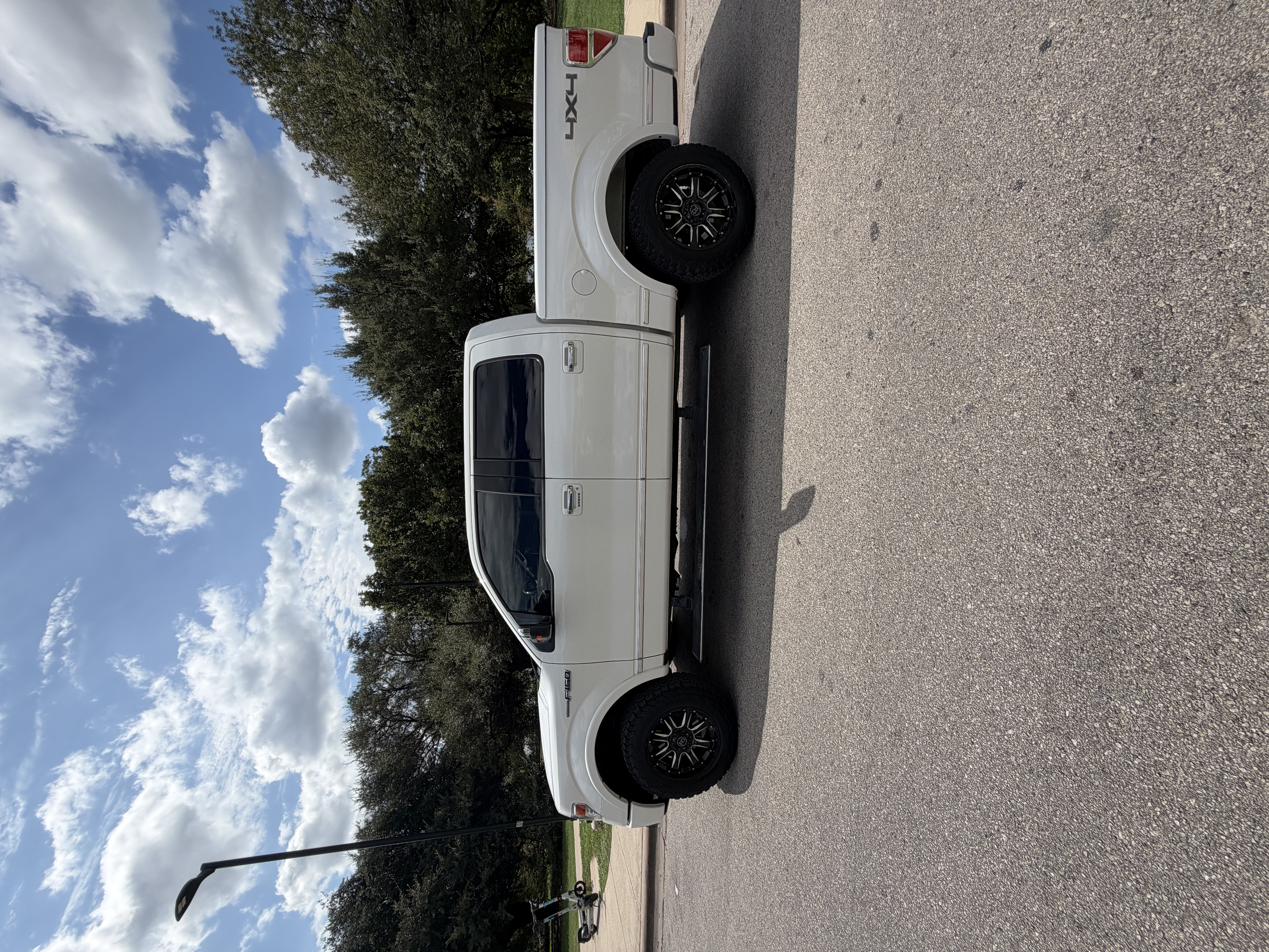 Used 2013 Ford F150 Platinum AWD/4WD image 1