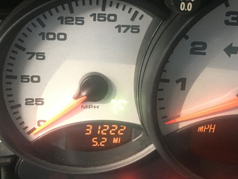 Used 2000 Porsche 911 Carrera image 13