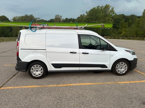 Used 2017 Ford Transit Connect XL FWD image 8
