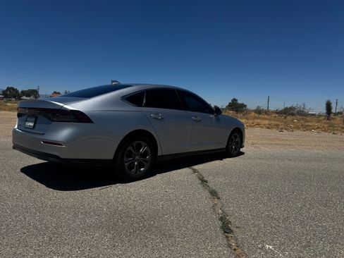 Used 2023 Honda Accord EX image 1