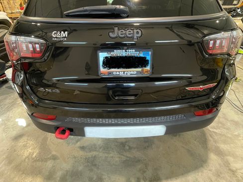 Used 2018 Jeep Compass Trailhawk w/ Leather Interior Group image 9