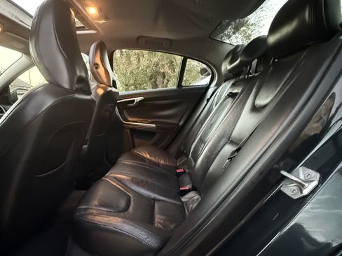 Used 2014 Volvo S60 T5 image 9