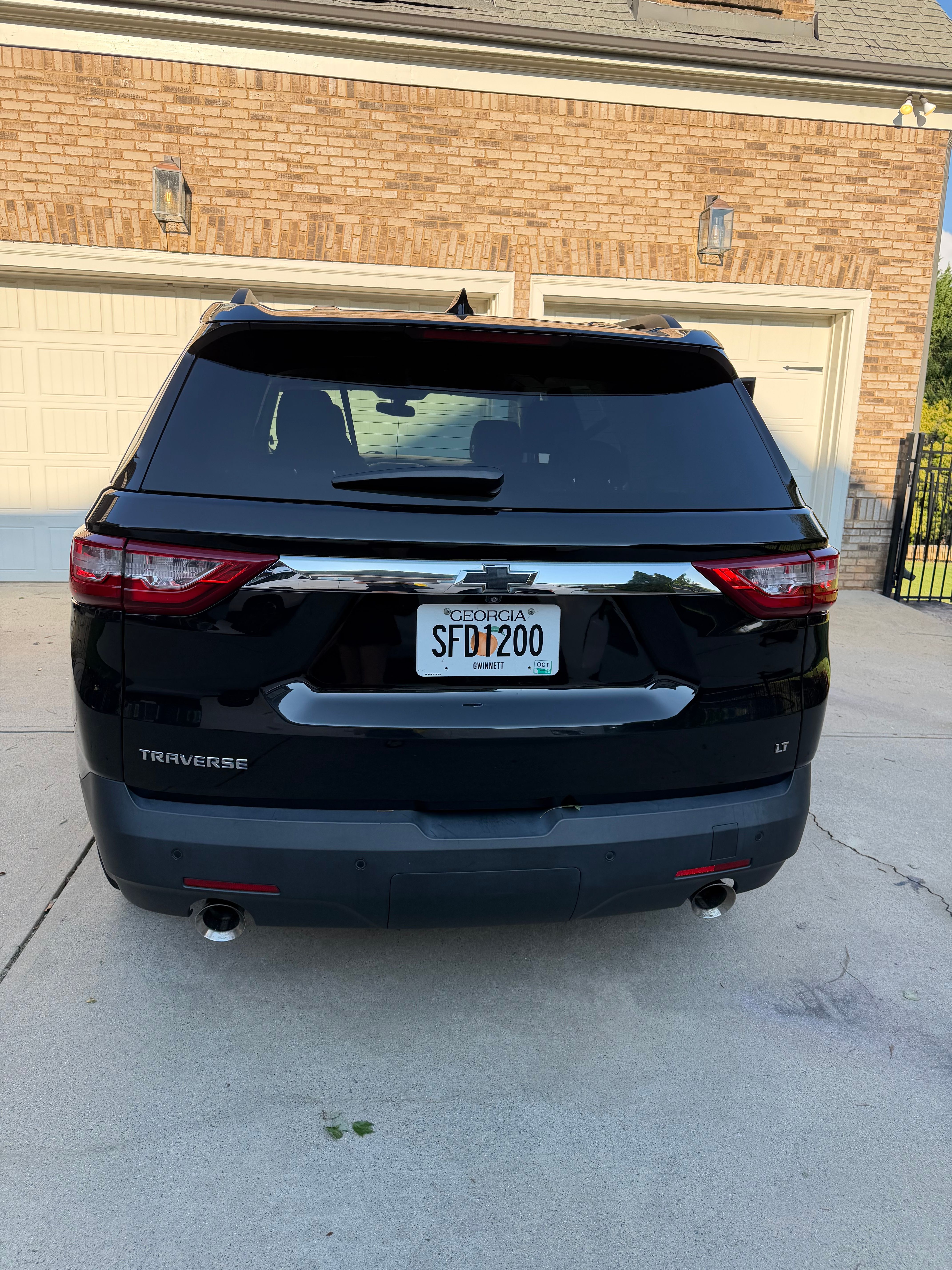Used 2021 Chevrolet Traverse LT FWD image 9