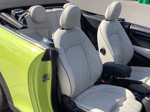 Used 2023 MINI Cooper S w/ Signature Upholstery Package image 19