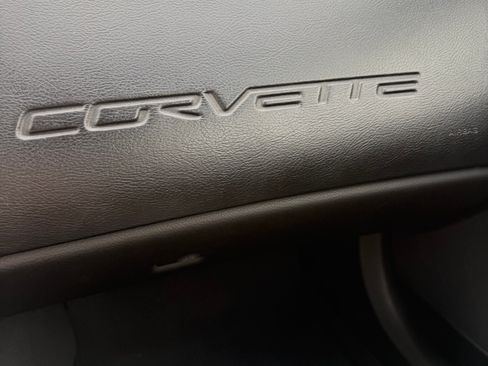 Used 2005 Chevrolet Corvette Convertible w/ Preferred Equipment Group image 8