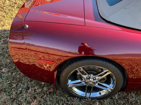 Used 2003 Chevrolet Corvette Convertible w/ Preferred Equipment Group1 image 21