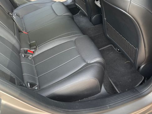 Used 2020 Mercedes-Benz A 220 image 13