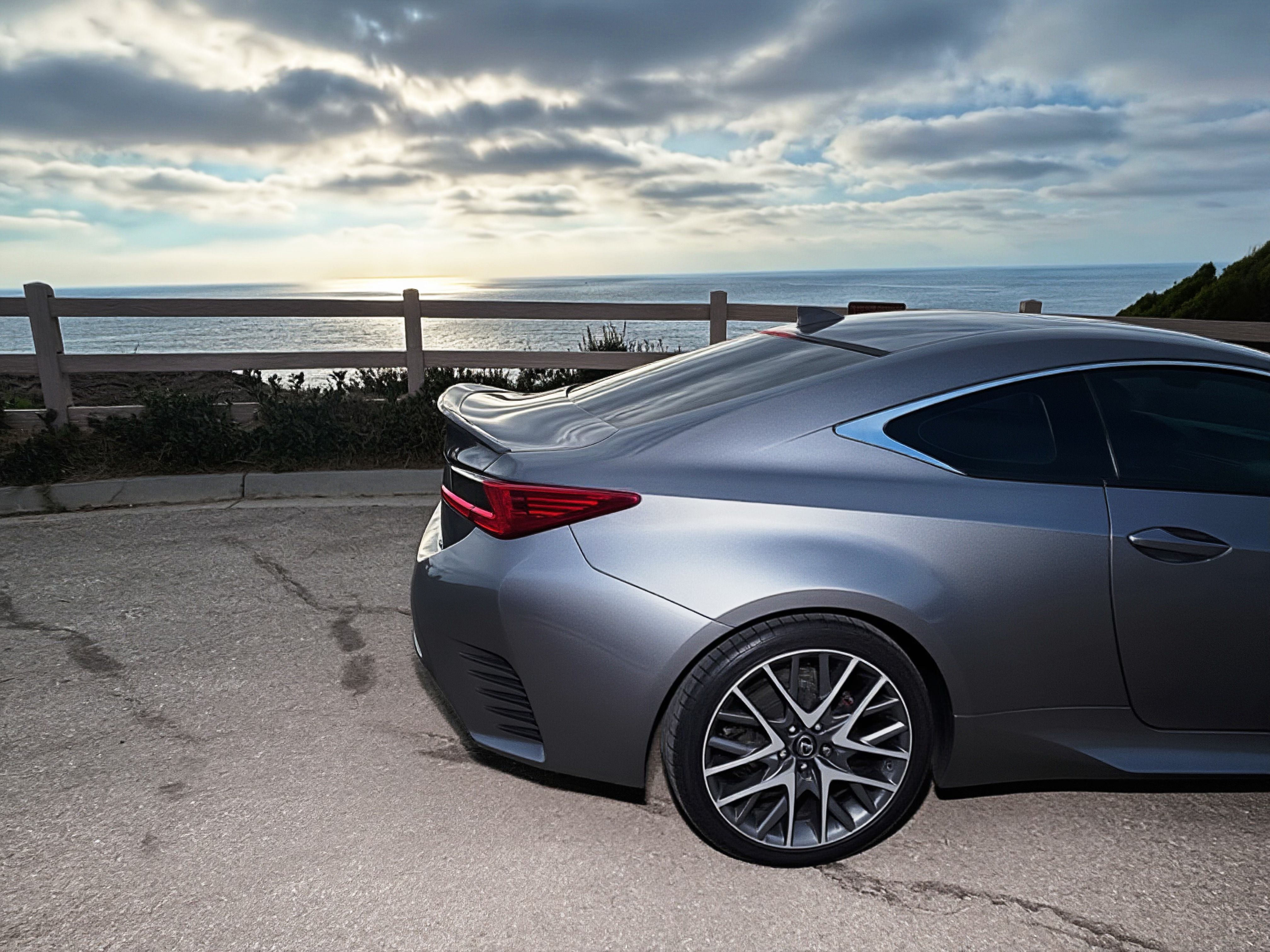 Used 2016 Lexus RC 200t RWD image 11