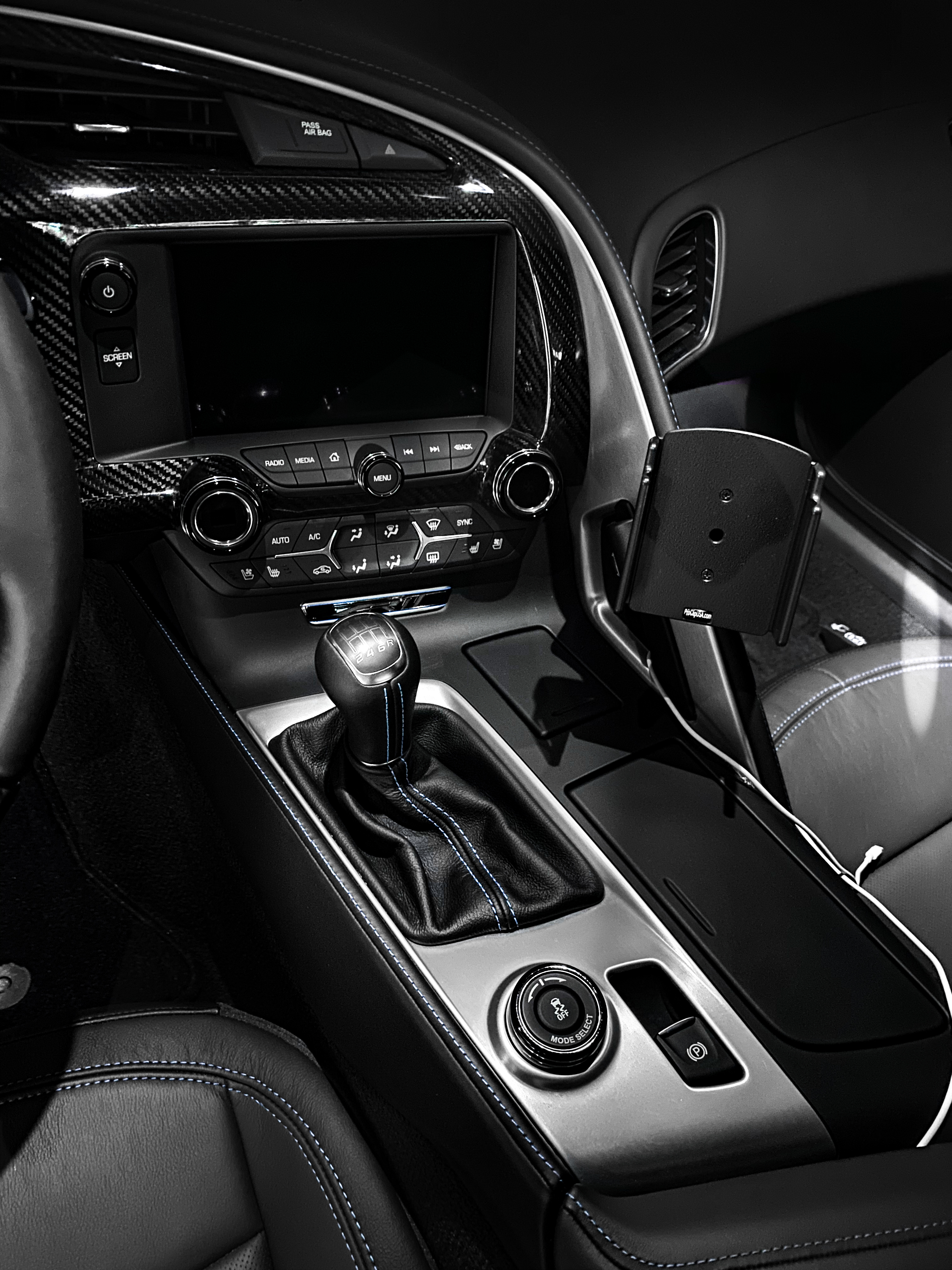 Used 2019 Chevrolet Corvette ZR1 RWD image 12