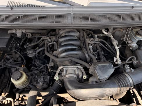 Used 2008 Nissan Titan SE RWD image 11